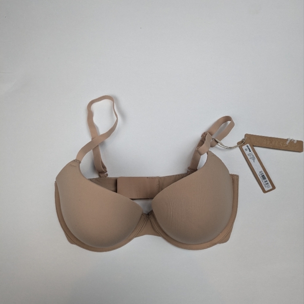 SKIMS FITS EVERYBODY PUSH UP DEMI BRA CLAY